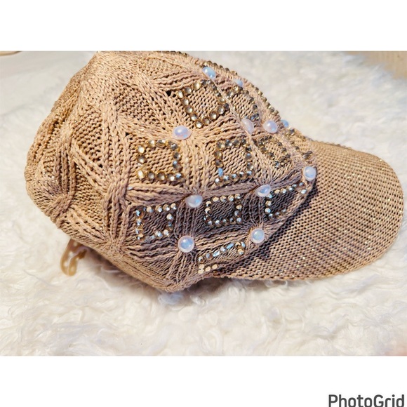 Pearl-Embellished Women\'s Cap NWOT main image 4